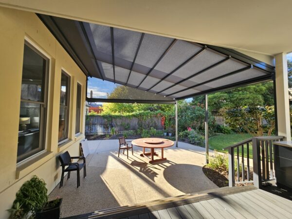 Gennius Pleated Patio System